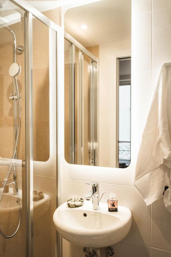 La Maison Montparnasse Parijs Buitenkant foto
